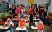 Apoya Luciérnagas A.C.  a niños y adolescentes de Chicxulub