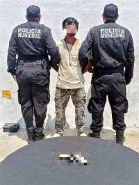 Arrestan a sujeto con arman de fuego falsa