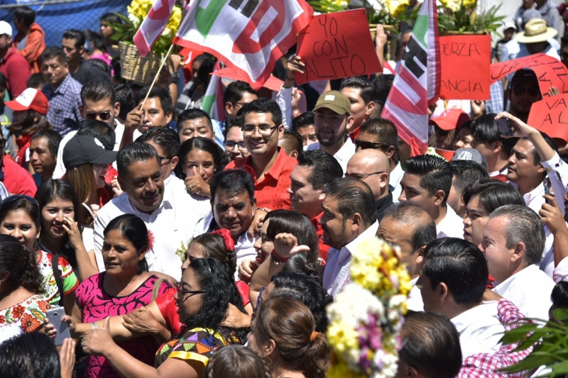 México no puede destruir sus cimientos: Alejandro Moreno