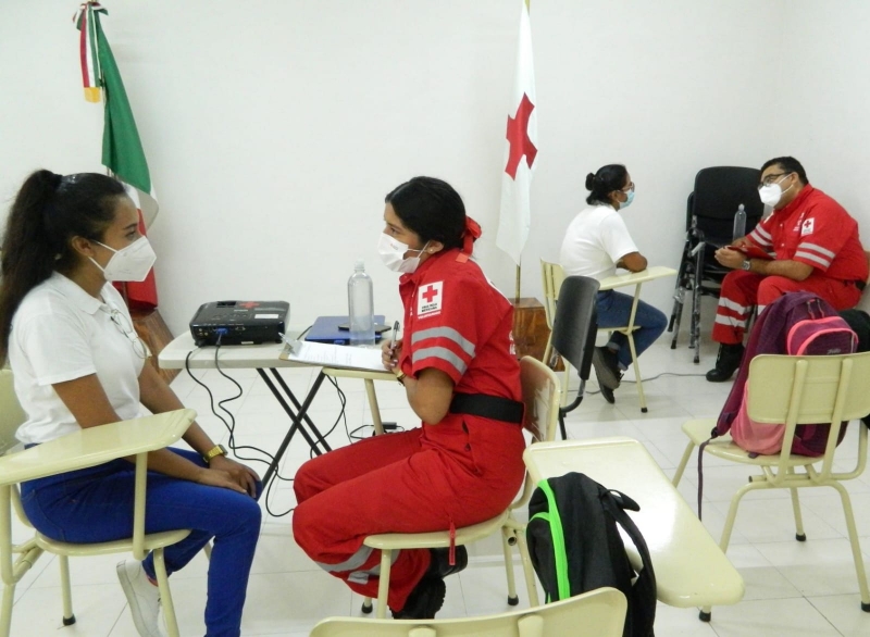 Voluntarios, fuerza de la Cruz Roja Mexicana