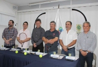 Presentan el Torneo del Pavo de Tenis