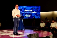 Llama Lozano Poveda a trabajar en equipo por Yucatán