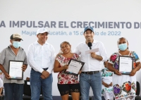 Vila Dosa realiza gira de trabajo en Mayapán