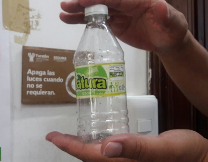 Agua purificada escasea en oficinas de gobierno