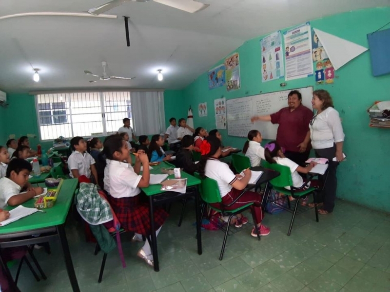 Enseñan a docentes primeros auxilios emocionales