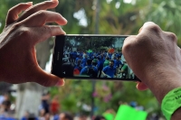 Marchan en repudio de concierto de Manzanero