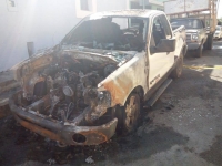 Incendian vehículos estacionados en Centro de Mérida
