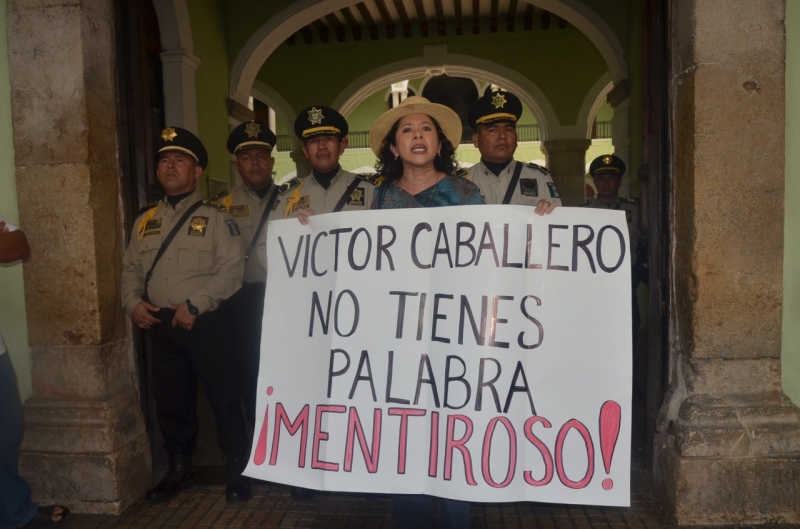 Víctor Caballero también nos defraudó: docentes