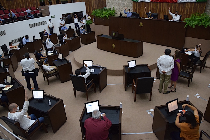 Estadio Sustentable enciende el debate en el Congreso yucateco 