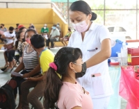 Inicia vacunación para adolescente en 12 municipios yucatecos