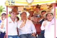 Raúl Paz Alonzo recorre el oriente yucateco