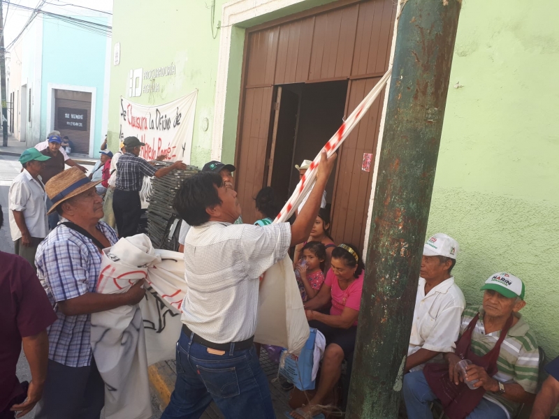 Ejidatarios liberan edificio de la PA