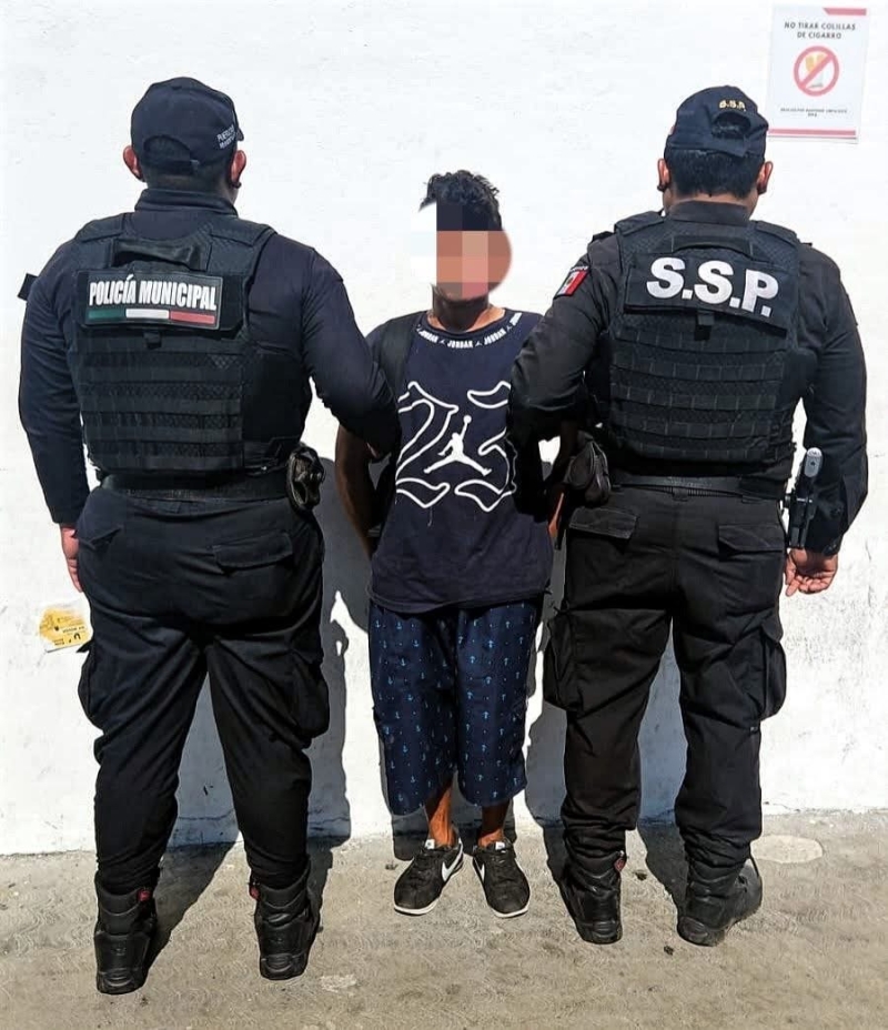 Preso por presuntamente asaltar un Oxxo