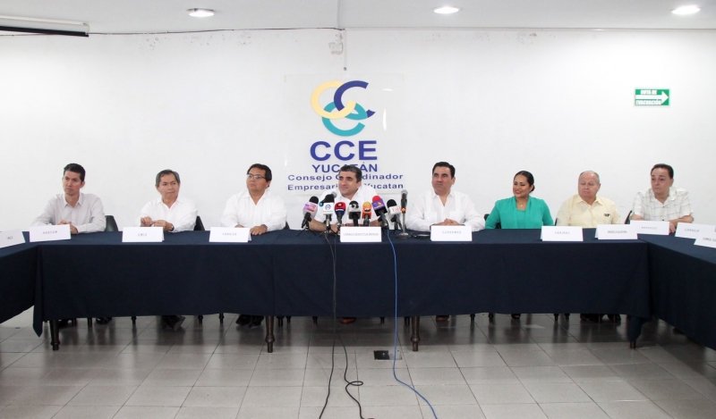 CCE propone a empresarios para equipo de transición de Vila