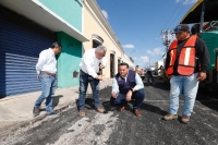 Supervisan pavimentación en calles del Centro Histórico