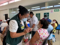 Vacunación contra Covid alcanza 11 municipios de Yucatán