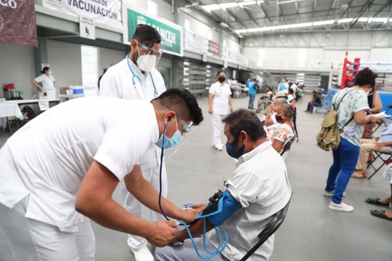 Sigue avanzando de manera ágil vacunación contra el Covid-19