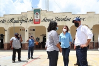 Vila recorre Oriente yucateco para constatar daños que dejó fenómeno natural