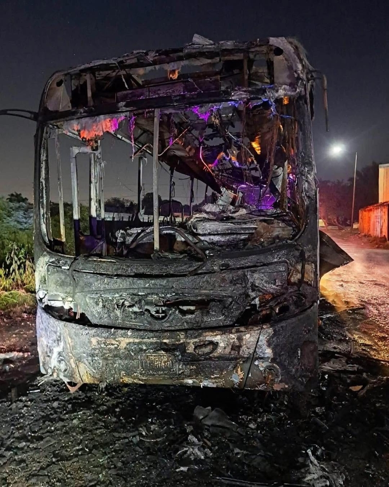 Explota transporte de personal