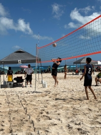 Arranca torneo de voleibol  playero