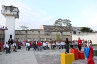 Reos celebran Día de las Madres en Cereso de Mérida