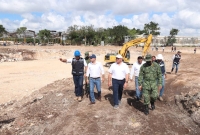 Supervisan Vila y Renán obras del Gran Parque de La Plancha