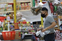 Los mercados “Lucas de Gálvez” y “San Benito”, en segunda fase de reactivación