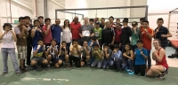 Entrenadora norteamericana ofrece clínica de boxeo