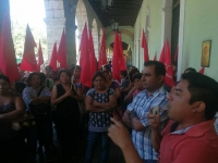 Antorchistas vuelven a protestar por falta de palabra del gobierno