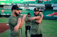 Leones arranca su mini campamento