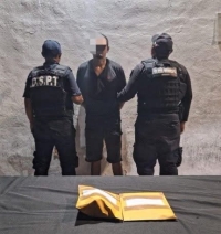Car presunto ladr&oacute;n en Chicxulub