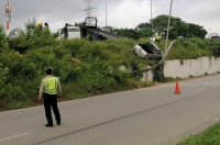 Siniestro vial en Periférico casi termina en tragedia