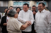 Lanzan estrategia para alfabetizar a 7 mil personas