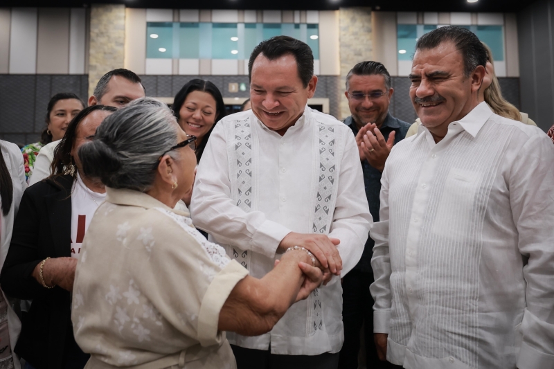 Lanzan estrategia para alfabetizar a 7 mil personas