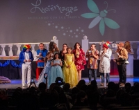 Luciérnagas realiza show musical a beneficio de Doctores del Humor