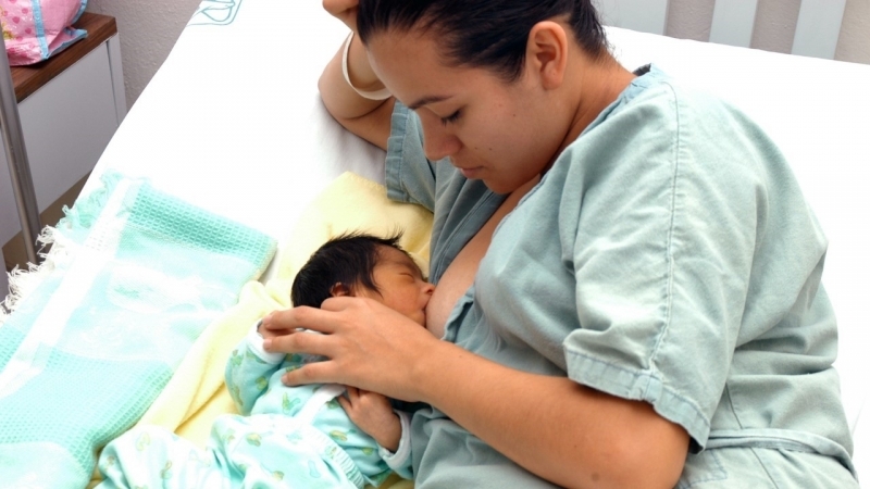 Promueven práctica de la lactancia materna en Mérida
