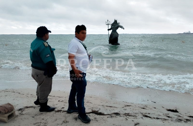 Profepa clausura estatua de Poseidón