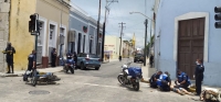 Choque en el centro deja un motociclista lesionado