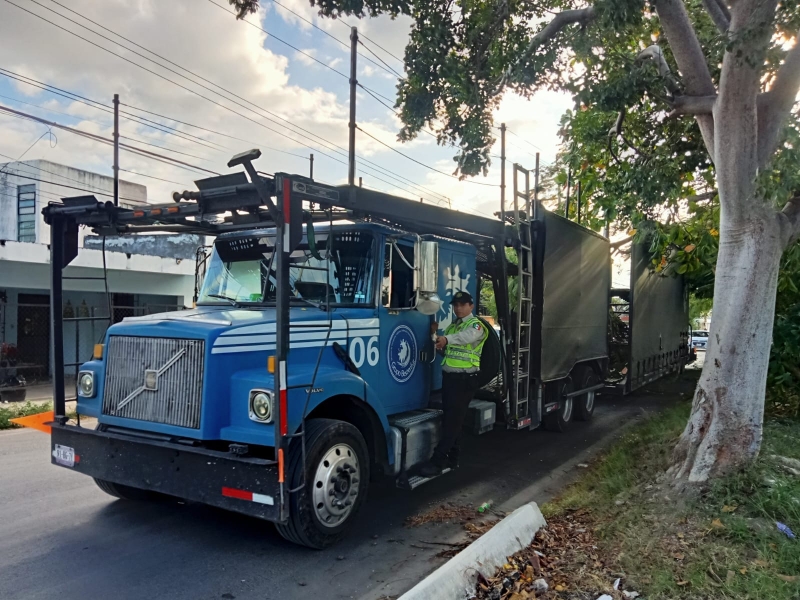 Tráiler protagoniza siniestro vial