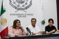 Comuna meridana firma convenio con “Equis: Justicia para las Mujeres”