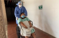 Médicos del IMSS salvan a madre e hijo de las garras del Covid-19