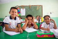 Listos paquetes de útiles gratuitos para estudiantes yucatecos