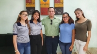 Preparatoria Estatal 8 triunfa en concurso de filosofía