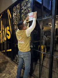 Suspenden bar &quot;La Jaus&quot; por diversas irregulares