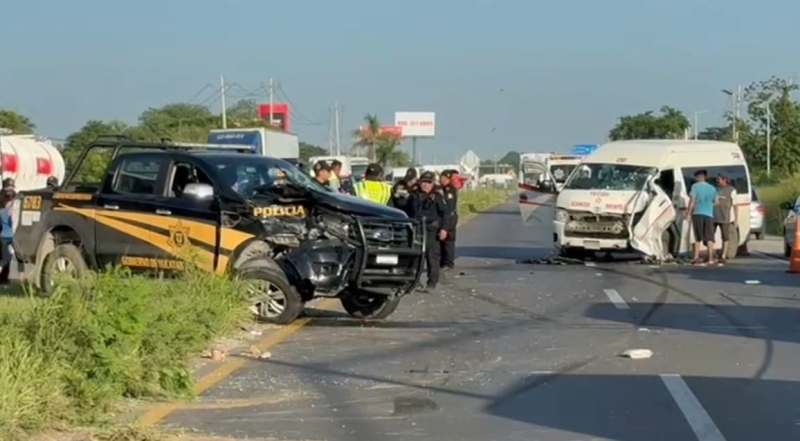 Diez lesionados en siniestro vial