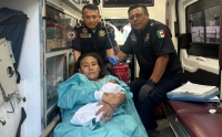 Mujer da a luz en ambulancia de la SSP