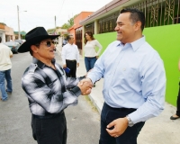 Alcalde asiste al aniversario luctuoso de Pedro Infante