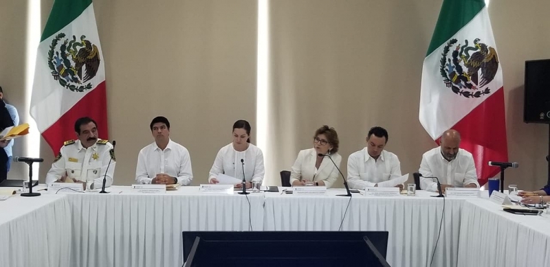 Inicia pasarela de funcionarios por glosa del primer informe