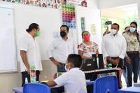 Inauguran una primaria y un jardín de niños en Ciudad Caucel