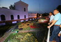 Alcalde inaugura Camino de Flores